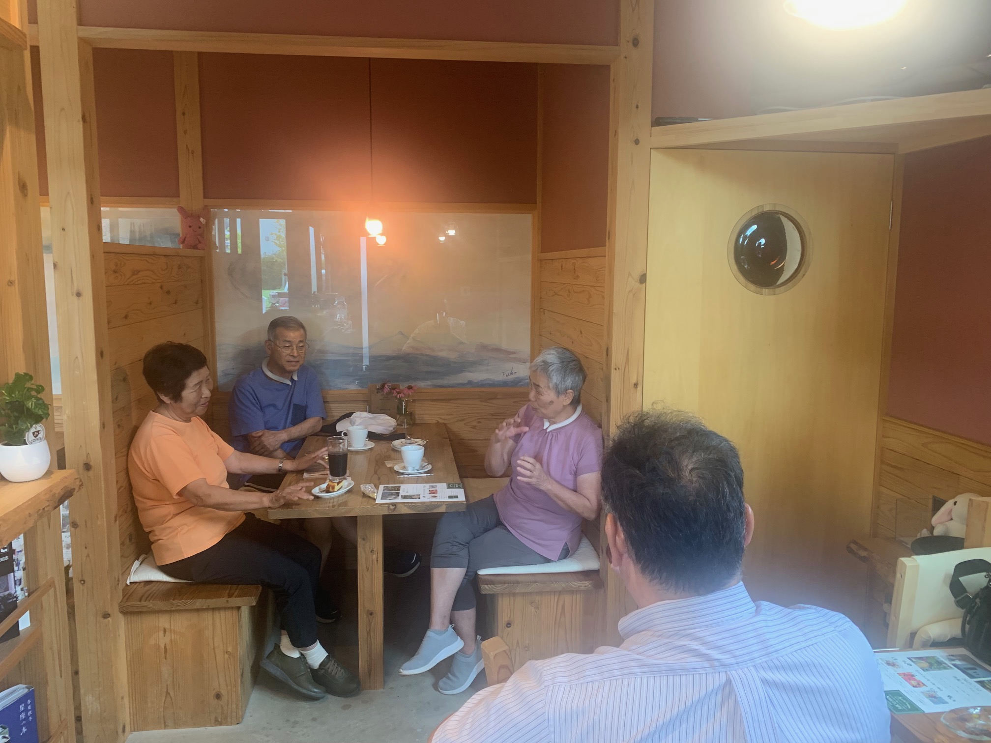 居場所「オープンドア」を中心とした実践